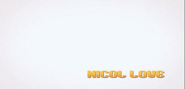  Nicol Love Unleashes Gorgeous Hot Stream On Herself